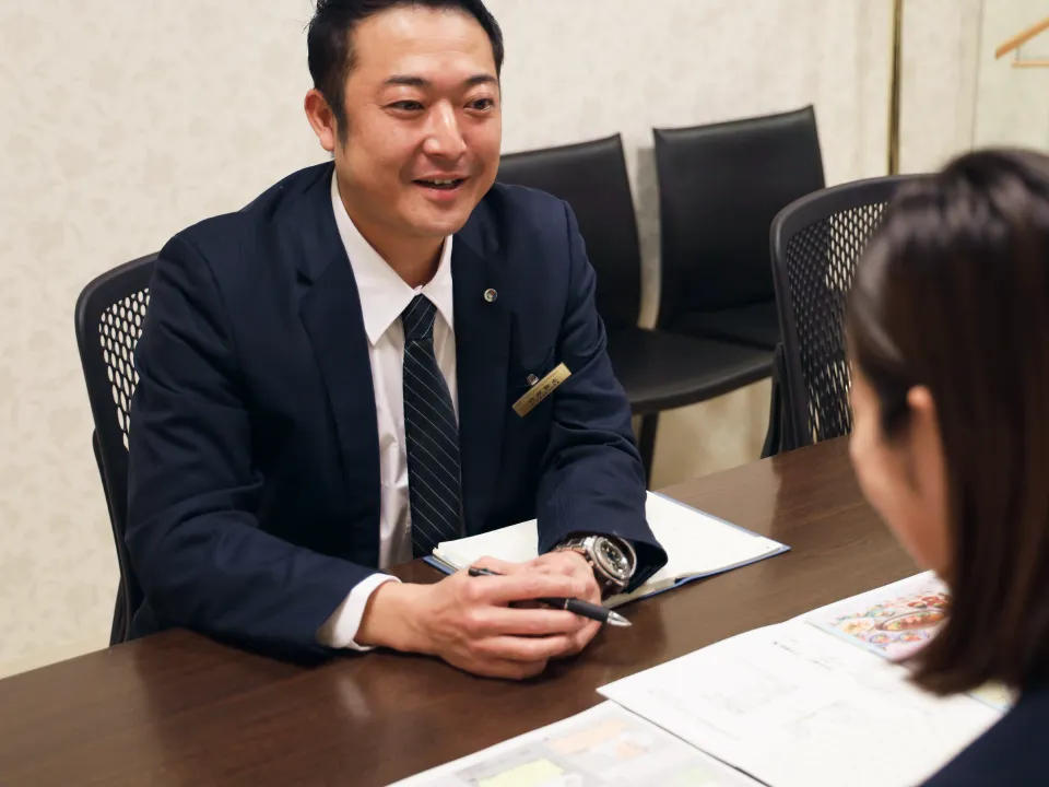 写真：営業のお仕事の様子