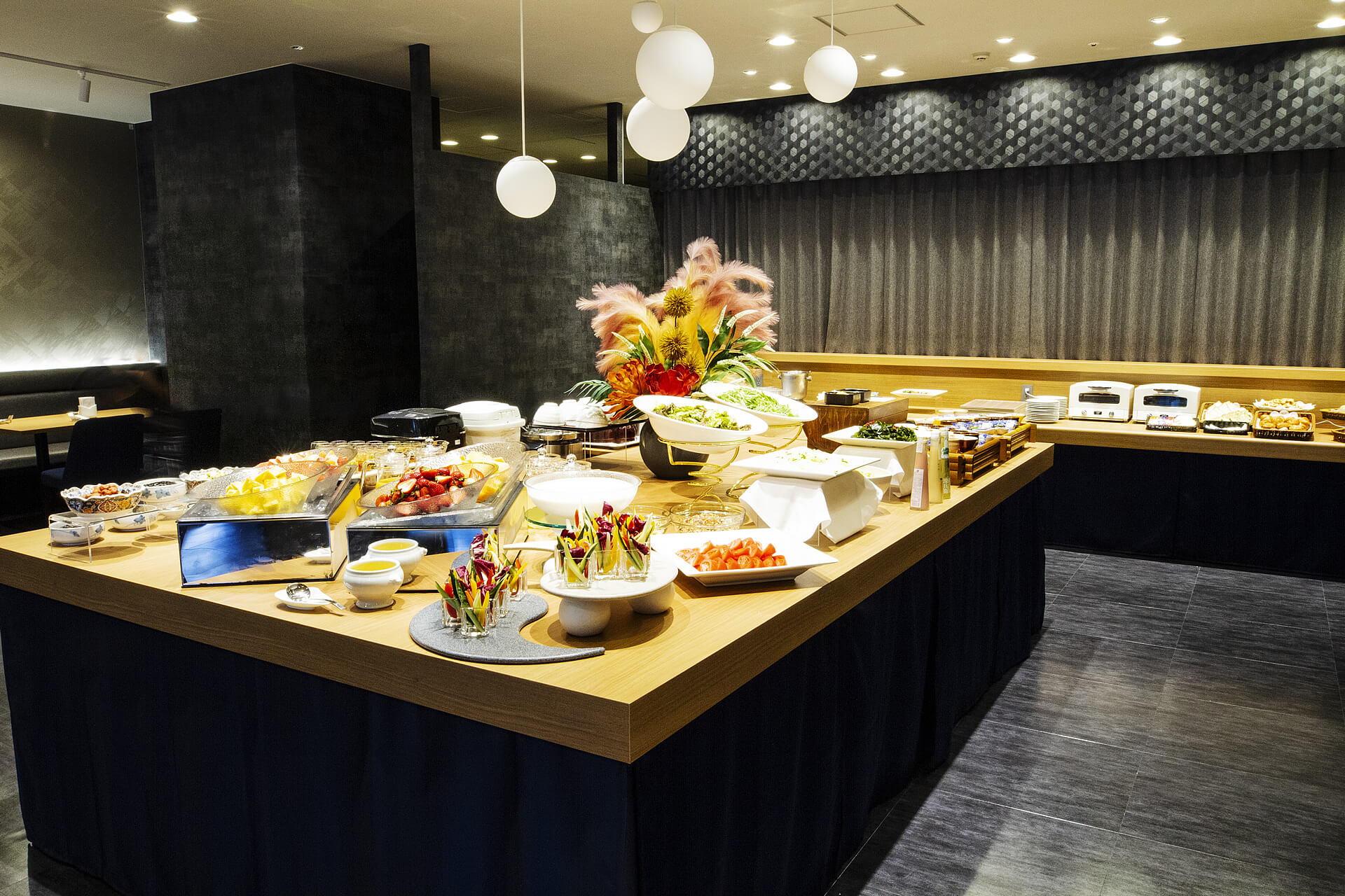 DINING TSUZUMI｜ホテル金沢【公式サイト】金沢駅前 2022年全客室をリニューアル